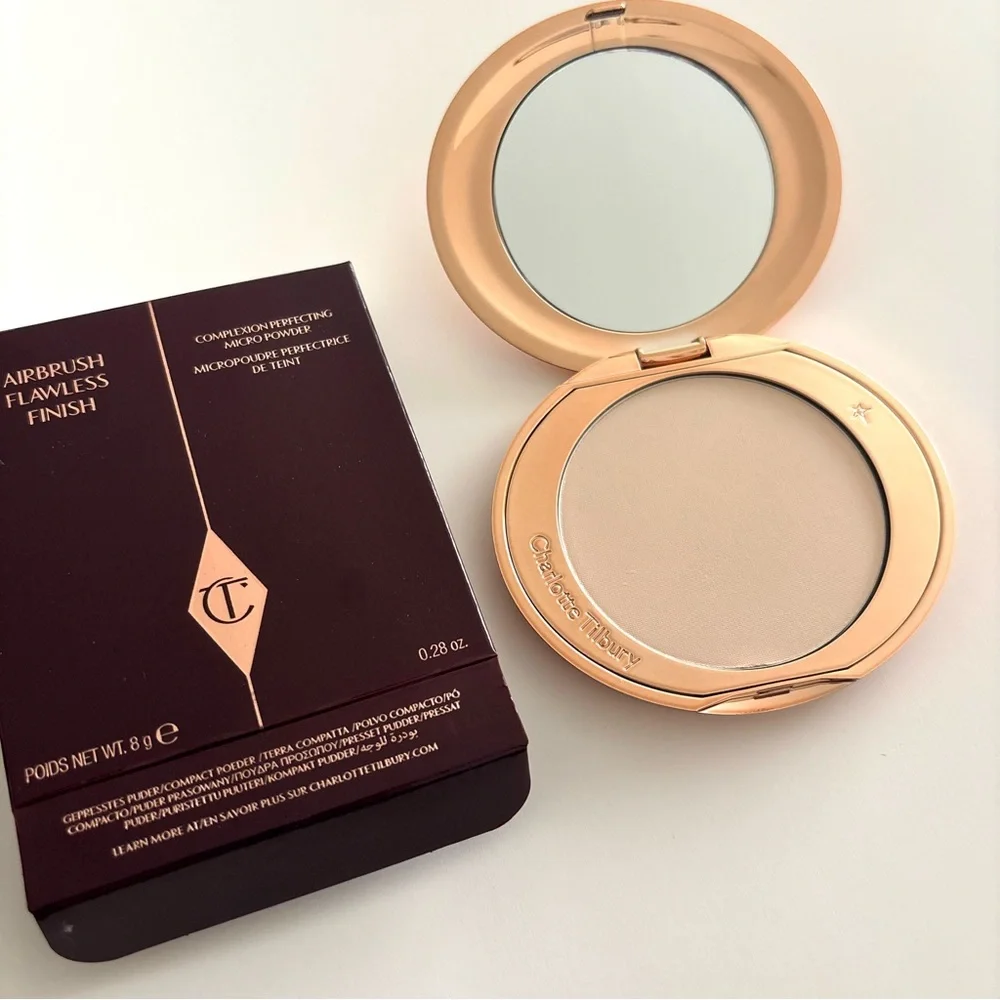 Charlotte Tilbury Airbrush Flawless Finish powder in shade 1